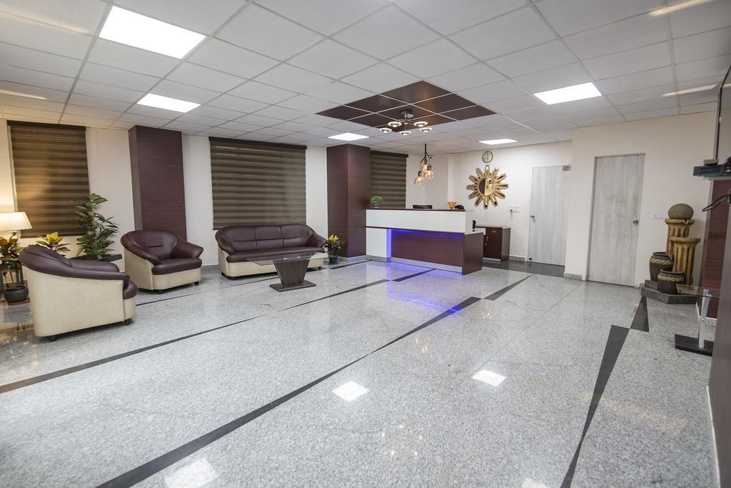 K G Residency Airport Hotel Dzsaipur Kültér fotó