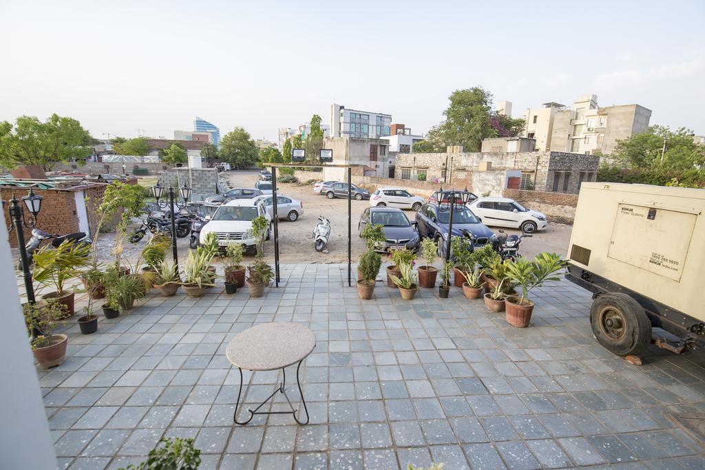 K G Residency Airport Hotel Dzsaipur Kültér fotó